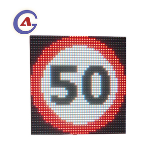 Señales de Tráfico Portátiles, Señales VMS para Carreteras, Tablero de Mensajes Variables a Todo Color, Pantalla de Tráfico - Product Image 1