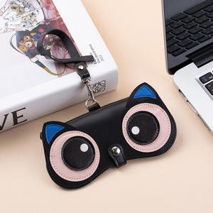Mignon dessin animé Portable <span class=keywords><strong>lunettes</strong></span> de soleil sac de rangement enfants myopie <span class=keywords><strong>lunettes</strong></span> housse de protection étui suspendu pour étudiants - Product Image 4