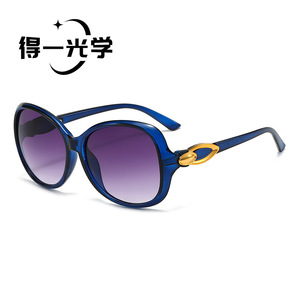 Lunettes de soleil à monture large UV400 pour femmes, protection solaire, monture en PC, type 3 verres - Product Image 4