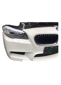 Fornitore professionale <span class=keywords><strong>Auto</strong></span> smontaggio originale <span class=keywords><strong>ricambi</strong></span> <span class=keywords><strong>Auto</strong></span> serie 5 kit paraurti anteriore leggero e resistente - Product Image 3