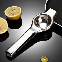 China Groothandel Hoge Kwaliteit RVS Limoen Handpers Handmatige Fruitpers Lime Sinaasappel Citrus Citroenpers