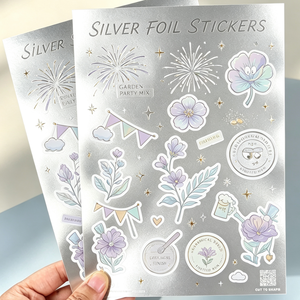 สติกเกอร์ปาร์ตี้ลายดอกไม้ปั๊มร้อนสีเงินแบบขายส่ง ตัดแบบเต็มแผ่น ติดด้วยตัวเอง แผ่นสติกเกอร์ฟอยล์สีเงิน สำหรับงานประดิษฐ์สมุดภาพ - Product Image 1