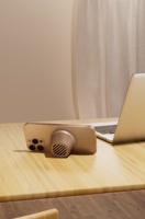 Consumer Electronics Speakers Mini Portable Speaker 15w Wireless Charger for magnetic speaker Phone Holder