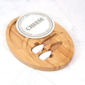 <span class=keywords><strong>Planche</strong></span> <span class=keywords><strong>à</strong></span> fromage <span class=keywords><strong>en</strong></span> bambou naturel de grande taille avec un ensemble de couteaux <span class=keywords><strong>à</strong></span> fromage <span class=keywords><strong>en</strong></span> acier inoxydable pour un usage domestique - Product Image 4