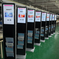 Kiosque autoportant de 22 pouces Digital Signage avec des supports de brochure