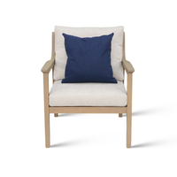 Fauteuil lounge en bois pour hall d'hôtel, avec dossier et assise rembourrés, structure en chêne américain massif importé