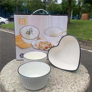Venta al por mayor: Nuevo juego de vajilla de porcelana blanca pura para el hogar, modelo 2026, que incluye cuencos y platos, sin control de calidad. - Product Image 4