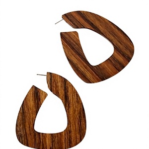 Boucles d'oreilles en bois de qualité supérieure pour femmes, style bohème, bijoux fantaisie, créoles tendance pour fêtes, mariages, cadeaux pour femme - Product Image 2