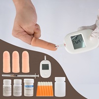 Modèle d'entraînement médical pour la collecte de sang, kit de pratique de ponction cutanée avec poudre de sang simulée pour l'entraînement à la prélèvement sanguin au doigt