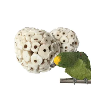 Brinquedos do pássaro Natural Sola Bolas Soft Chew Shred Foraging Toy para Parrot Parrotlet Budgie Finch Macaw