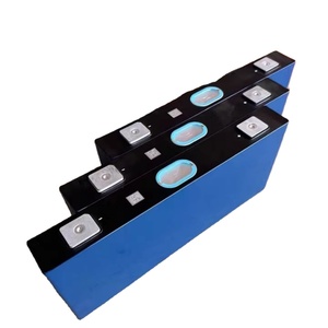 Batterie Li-ion rechargeable prismatique NMC de qualité A, longue durée de vie, 3,7 V, 218 Ah, pour découpeuse <span class=keywords><strong>à</strong></span> béton, banque d'alimentation solaire, 6000 cycles - Product Image 2
