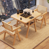 Ensemble de petites tables à thé et de chaises en bois massif Mini tables à manger de balcon en trois pièces exquises pour la maison et les loisirs