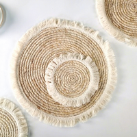 Napperon en paille de maïs tressée, design pastoral moderne et épuré, bord à franges, épaisseur 5 mm, isolant thermique, écologique