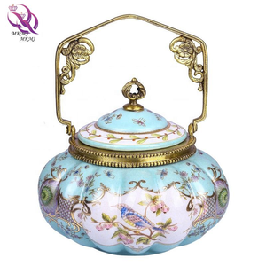 <span class=keywords><strong>Tetera</strong></span> de cerámica de porcelana de alta temperatura con <span class=keywords><strong>tetera</strong></span> de porcelana azul <span class=keywords><strong>y</strong></span> blanca de mano de cobre decoración del hogar - Product Image 4
