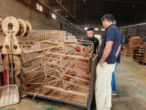 Vendita diretta in fabbrica macchina incollatrice in compensato a doppio lato con rullo adesivo spalmatore di <span class=keywords><strong>colla</strong></span> - Product Image 5