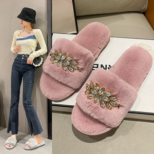 Chaussons en TPR de haute qualité pour femmes, pantoufles en fourrure, chaussons tendance, chaussons d'extérieur, chaussons chauds de haute qualité - Product Image 2
