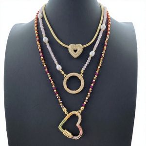 Collier pendentif Cadenas Cœur Bohème TK-L560 avec perles de cristal et petites perles arc-en-ciel sur chaîne serpent - Product Image 4