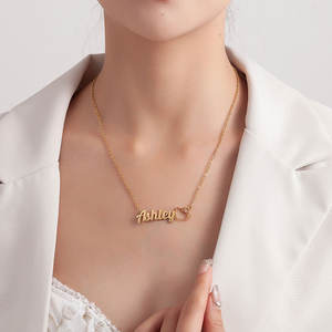 Delicado Collar con Nombre de Gatita con Diamantes, Chapado en Oro PVD de 14k y 18k, Acero Inoxidable 316L, Personalizado para Mujer - Product Image 3