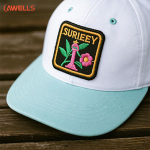 Parches Termoadhesivos Bordados Ecológicos de Moda con Diseños de Corazón y Flores para Personalizar Jeans y Chaquetas - Product Image 6