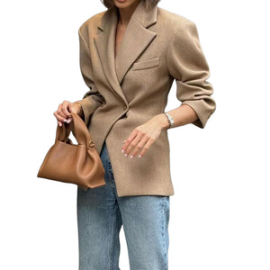 Elegante <span class=keywords><strong>Blazer</strong></span> <span class=keywords><strong>Camel</strong></span> Cruzado para <span class=keywords><strong>Mujer</strong></span> - Chaqueta Formal Oversize de Manga Larga con Solapa de Muesca para Oficina y Uso Diario - Product Image 3