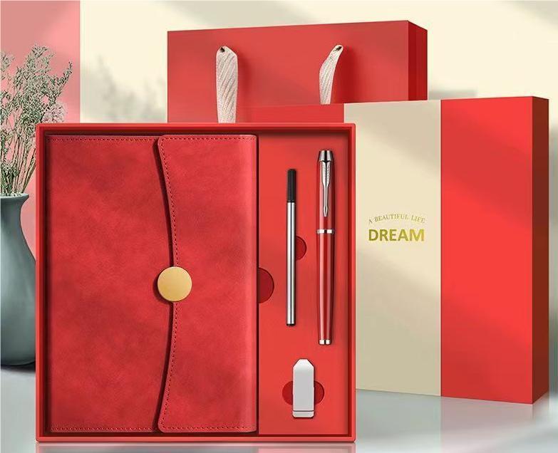 Ensemble rouge 2