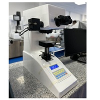 Durómetro Micro Vickers Económico |   Torreta Manual para Medir Cerámica, Vidrio, Secciones Delgadas de IC y Recubrimientos