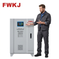 Stabilisateur de tension intelligent entièrement automatique triphasé 100 KVA en cuivre avec SVC et contrôle par servomoteur pour usage industriel