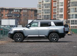 Ecuación BYD 2025 para Leopard 8, SUV híbrido eléctrico, coche grande de lujo con tracción completa con 6/7 asientos disponibles para la venta en China - Product Image 4