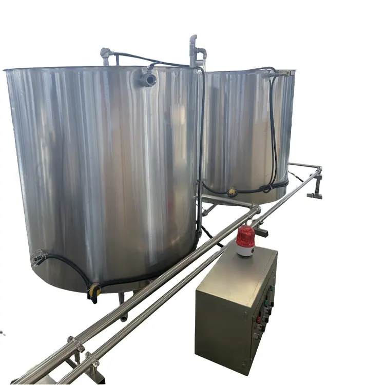 Serbatoi di stoccaggio a doppio strato per uso alimentare serbatoio di miscelazione chimica olio essenziale e serbatoio dell'acqua