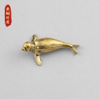 Figurine vintage en laiton massif, mini lion de mer, statue d'animal antique rétro, presse-papiers de bureau, ornement décoratif pour théière