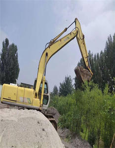 EXCAVATRICE SUR CHENILLES Sumitom SH200A3 20TON de 20 tonnes d'occasion EXCAVATRICE SUMITOM SH120 SH200 D'OCCASION - Product Image 3