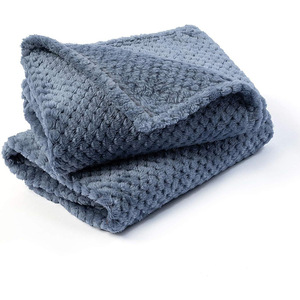 Rắn Màu Mềm Sang Trọng Bảo Vệ Vật Nuôi Chăn Siêu Mềm Ấm Fluffy Lông Cừu Con Chó Chăn Flannel Ném Có Thể Giặt Dropshipping - Product Image 6