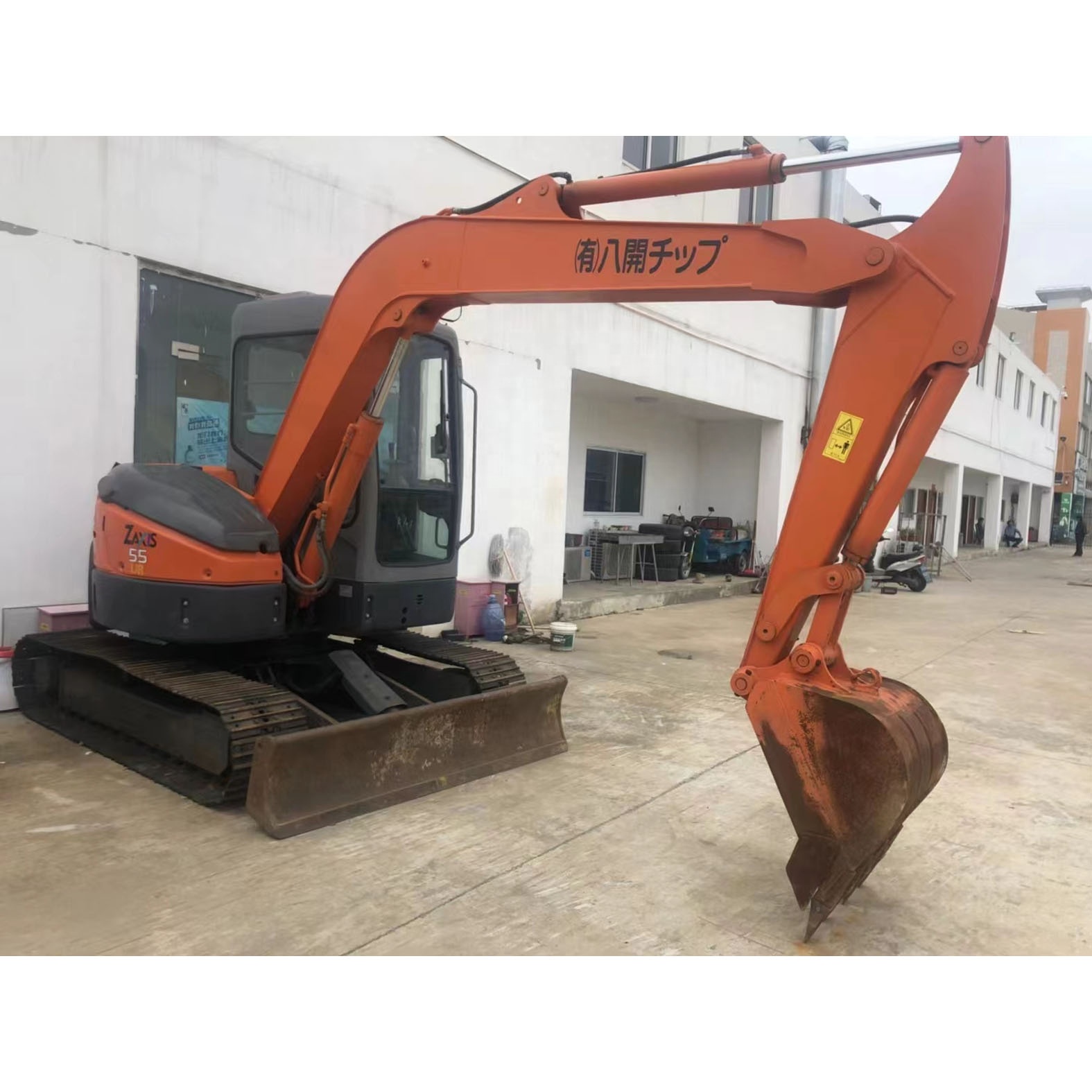 5 Ton Small Excavator Used Hitachi ZX55 55 Crawler Excavator