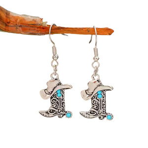 Boucles d'oreilles <span class=keywords><strong>chapeau</strong></span> et bottes de cowboy style bohème western - Pendentifs bottes style denim rétro - Bijoux créatifs vintage sud-ouest - Product Image 5