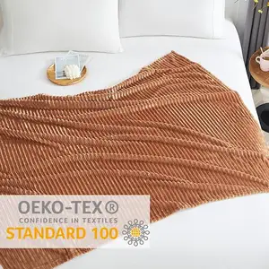 Eco-friendly Soft Warm Plain 3D Striped Pattern Jacquard Weave 100% Polyester Knit Waffle Flannel Throw Blanket For Sofa Bed