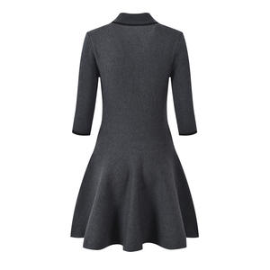 <span class=keywords><strong>Abito</strong></span> 2025 autunno elegante in <span class=keywords><strong>maglia</strong></span> grigia con collo a Polo stile Vintage <span class=keywords><strong>abito</strong></span> dimagrante in vita taglia unica con fodera per le occasioni del giorno - Product Image 2