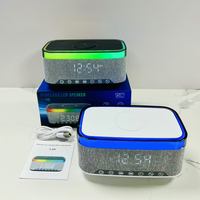Estación de Carga Inalámbrica Rápida de 15W con Lámpara de Noche RGB, Altavoz, Reloj Despertador Digital para Dormitorio y Escritorio