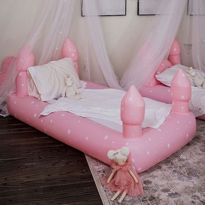 Lit gonflable rose Château pour enfants, matelas gonflable pour chambre d'enfant, lit de couchage pour la garderie et les nuits à la draisienne - Product Image 1