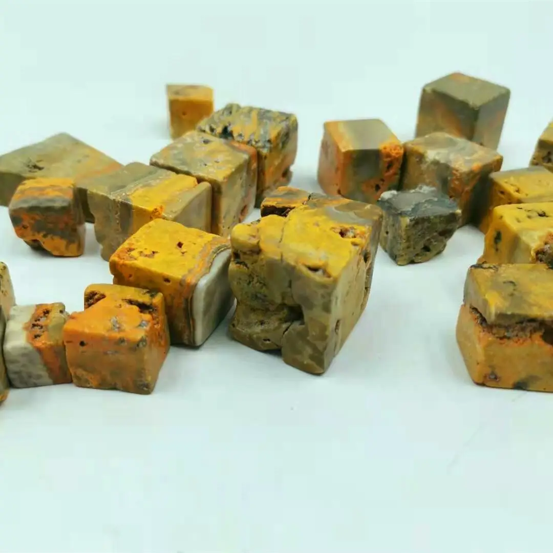 Wholesale High Quality Yellow Bumblebees Jasper Cube Healing Rough Stone Nature Crystal For Energy