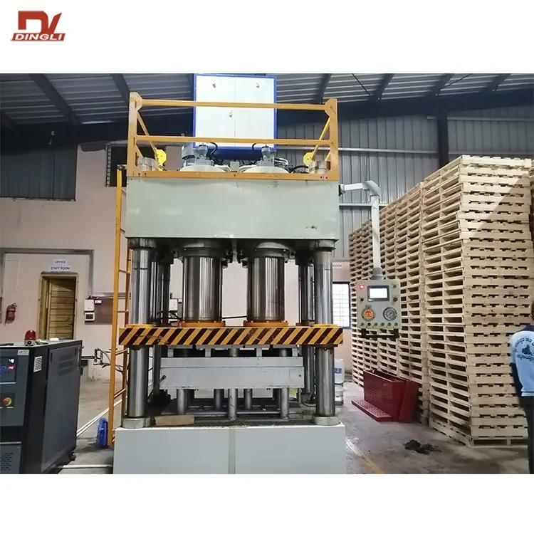 Factory Price Automatic Pressed Wooden Pallet Press Making Machine for Pallet