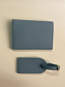 Nuovissimo Set Regalo con <span class=keywords><strong>Portapassaporto</strong></span> e Etichetta per Bagagli <span class=keywords><strong>in</strong></span> <span class=keywords><strong>Pelle</strong></span> PU da Viaggio con Logo Personalizzato - Product Image 4