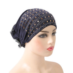通気性のある無地のアンダーキャップ女性スタイリッシュで快適なカジュアルファッショナブルな新しいイスラム教徒のラインストーンインナーヒジャーブターバンチューブ - Product Image 3