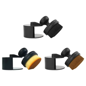 Cepillo de Limpieza para Autos con Diseño de Sello Negro y Cubierta, Accesorios para Neumáticos, Detallado Suave, Alta Densidad, Portátil, para Eliminar el Polvo - Product Image 5