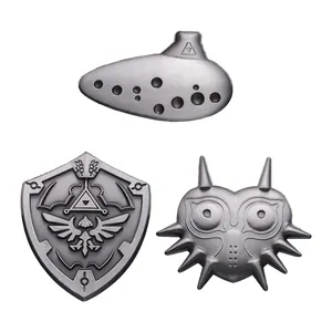 Game Props Pin Retro Vintage Shield Enamel Pin Terror Mask Brooches Lapel Badge for Backpack Clothes Jewelry Wholesale Brooch