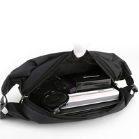 Groothandel Producten Fabriek Custom Casual Heren Borsttas Draagbare Sport Lichtgewicht Messenger Bag Voor Dagelijks Gebruik