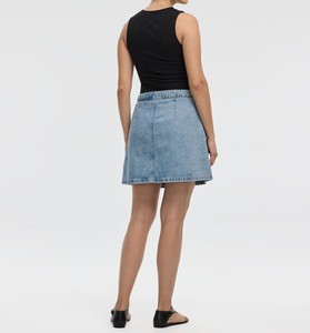 Jupe-short en jean décontractée - Ajustable, serrée, confortable, taille naturelle, jupe droite courte - Product Image 3