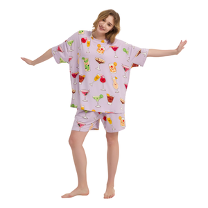 ชุดนอนผ้าเนื้อนุ่มพร้อมกางเกงสำหรับผู้หญิง ลายพิมพ์ Monday Sleeping Club เสื้อยืดนอนหลับไซส์ใหญ่ แขนสั้น ทรงโอเวอร์ไซส์ - Product Image 3
