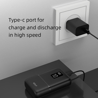 Batterie externe au lithium de petite taille Chargeur de téléphone intelligent Mini batterie externe portable LCD Digital 10000mah