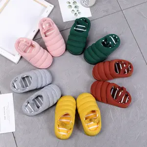 2021 सर्दियों कीड़ा कैंडी रंग के जूते बच्चों के लिए इनडोर चप्पल घर फ्लिप फ्लॉप