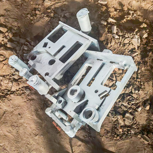 Pièces en aluminium coulé sur mesure de 30 cm, usinées par moulage par gravité pour applications robotiques - Product Image 1
